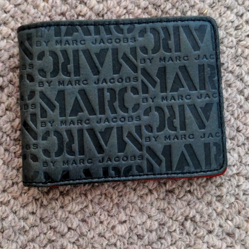 Marc by Marc Jacobs bifold wallet